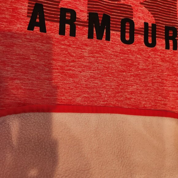 Women's Under Armour Sweatshirt – Size M, Bright PINK - Picture 4 of 5